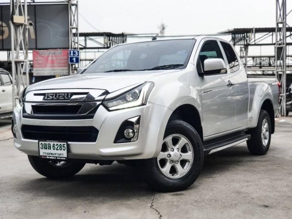 2018 isuzu d-max 1.9 z เครดิตดีฟรีดาวน์