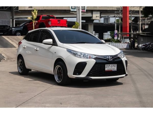 โตโยต้า ชัวร์ Toyota Yaris 1.2 Entry A/T ปี 22