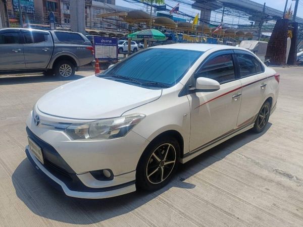 2015 TOYOTA  VIOS 1.5TRD มือเดียวป้ายแดง