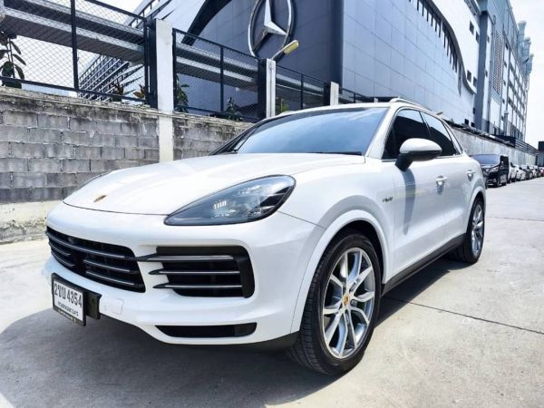 2022 PORSCHE CAYENNE E - HYBRID  สี Carera White