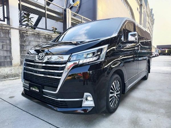 2020 TOYOTA MAJESTY  GRANDE สีดำ เกียร์ออโต้ วิ่งน้อย รูปที่ 0