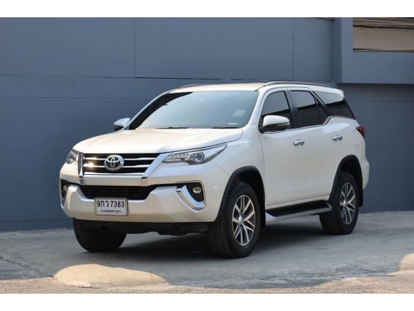 2020 TOYOAT FORTUNER 2.4 V auto รถสวย พร้อมใช้