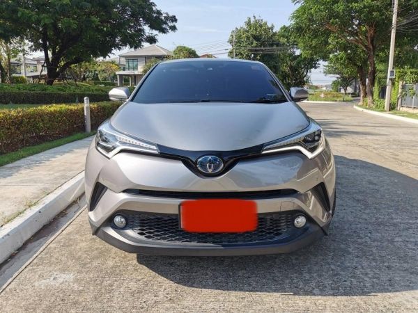 ขายด่วน Toyota C-HR Hybrit Highปี2018 ไมล์น้อย รถบ้านแท้