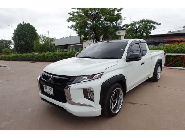 Mitsubishi TRITON MEGA CAB 2.5 GL เกียร์ธรรมดา ปี 2020