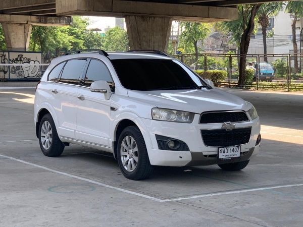 Chevrolet captiva 2.0 เกียร์ออโต้ ปี 2012 สีขาว