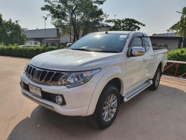 MITSUBISHI TRITON CAB (NEW) 2.4 เกียร์ธรรมดา ปี 2018