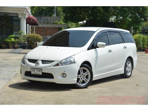 2010 MITSUBISHI SPACE WAGON 2.4 GLS