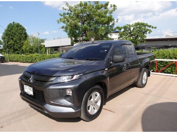 Mitsubishi triton ext cab 2.5 GL เกียร์ธรรมดา ปี 2020 รูปที่ 0