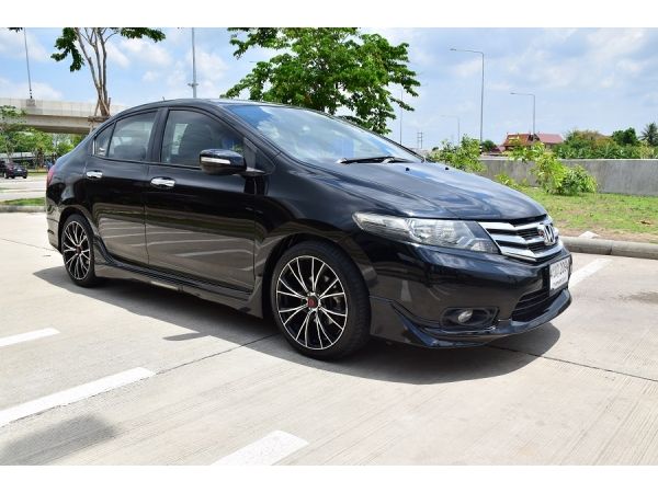 วิ่งเพียง 92xxx โล / มือเดียว /ฟรีดาวน์ /ผ่อนเบาๆ 5xxx บาท / HONDA CITY 1.5SV ท็อปออฟชั่นส์ /เกีย แพดเดิ้ลชิฟ /แม็กสวย /USB ABS AIRBAG พวงมาลัยมัลติ ไฟตัดหมอก /ดิส4ล้อ ขับดีมากๆ /ช่วงล่างแน่นหนึบ / สว