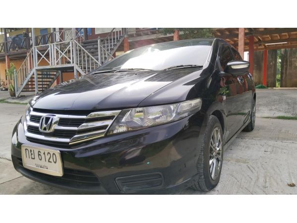 Honda city 2011 รูปที่ 0