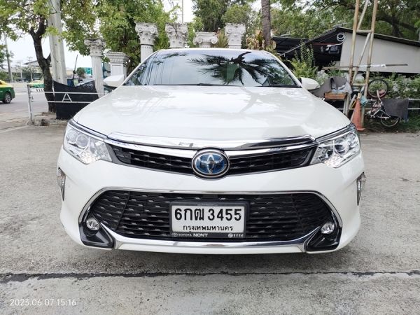 2017 TOYOTA CAMRY 2.5 HV PREMIUM TOP ไมล์ 7xxxx km มือเดียว ฟรีดาวน์ รูปที่ 0