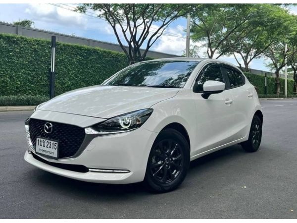 MAZDA 2  1.3 S Leather Sport Hatchback ปี20 สีขาว รูปที่ 0