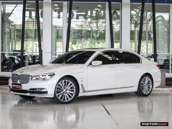 BMW 740Le Pure Excellence G11/G12 ปี 2018 ไมล์ 68,4xx Km