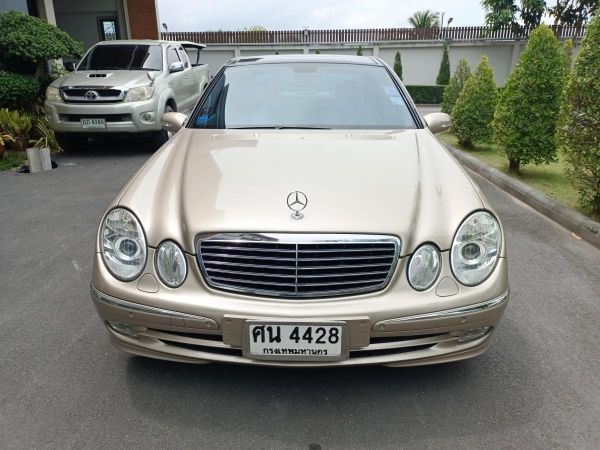 Benz E200 Kompressor ปี 2005