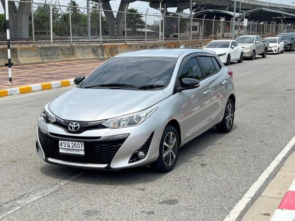 Toyota YARIS 1.2  High  ปี2020 รถบ้าน ไม่เคยชน ใช้น้อย 56,xxx km.