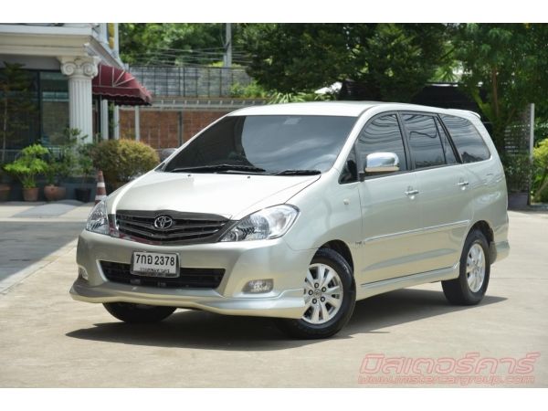 2012 TOYOTA INNOVA 2.0 G