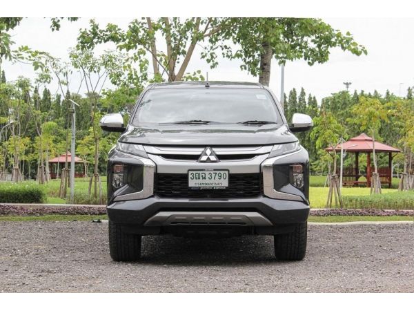 Mitsubishi Triton Cab 2.4GT plus เกียร์ธรรมดา ปี2018 สีเทา