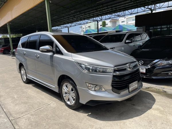 ปี2017 TOYOTA INNOVA CRYSTA 2.8 V AT  ตัวท็อป