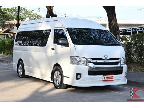 Toyota Hiace 3.0 (ปี 2017) COMMUTER D4D Van