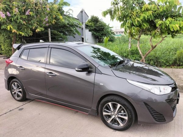 Yaris Eco 1.2 Mid ขายประชดเต้นท์