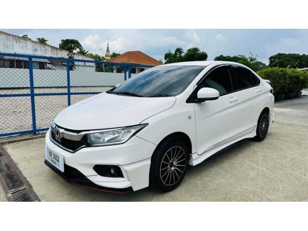 Honda city s auto (mnc)  ปี 2018 สีขาว