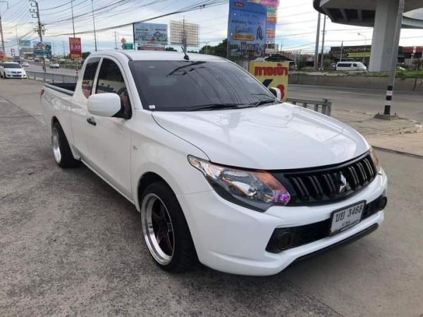 2016 Mitsubishi Triton 2.5 MT