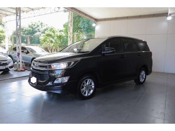 ปี2019 TOYOTA INNOVA CRYSTA 2.8 G AT  // ราคา  699,000 บาท