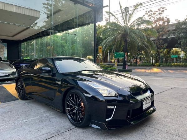 NISSAN GT-R35 minor ปี22 ตัวรถปี22 fulloption ใช้งาน 200 kilo