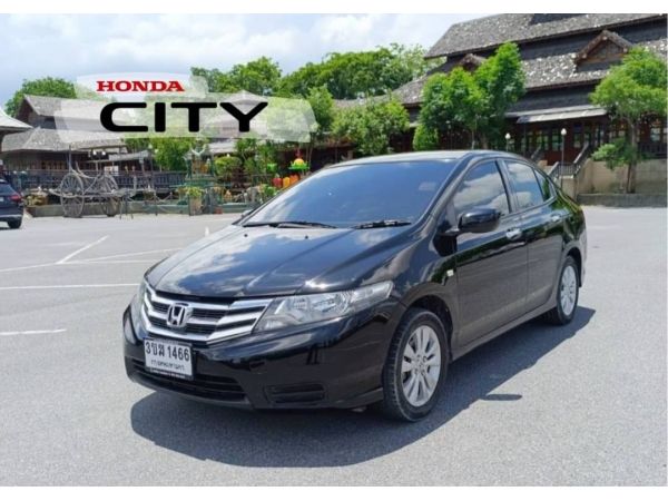 ปี2013 HONDA CITY 1.5V I-VTEC เบนซินCNG A/T (2ขฆ1466กทม