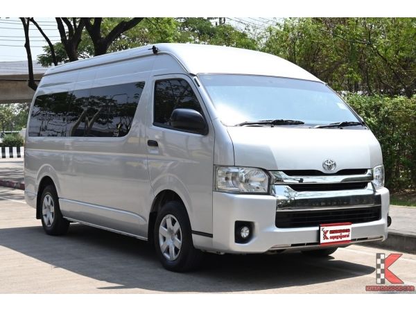 Toyota Hiace 3.0 (ปี 2017) COMMUTER D4D Van