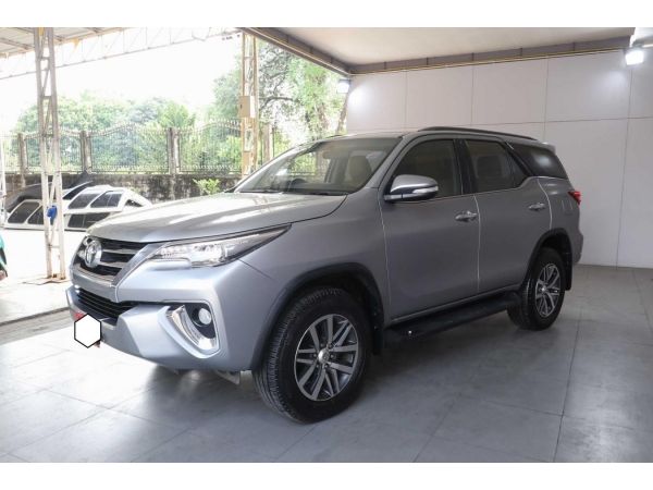 ปี2016 TOYOTA FORTUNER 2.8 V SIGMA4 4WD. AT