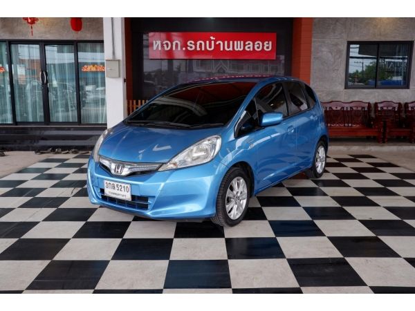 Honda Jazz Hybrid 2014 รถซิ่งหายาก ฟังก์ชันจัดเต็ม สภาพนางฟ้า ขายราคาถูก