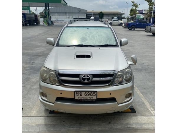 TOYOTA FORTUNER 3.0 V 4WD เกียร์ AT ปี 2005 จด 2006 สภาพสวย (รถบ้านขายเอง) รูปที่ 0