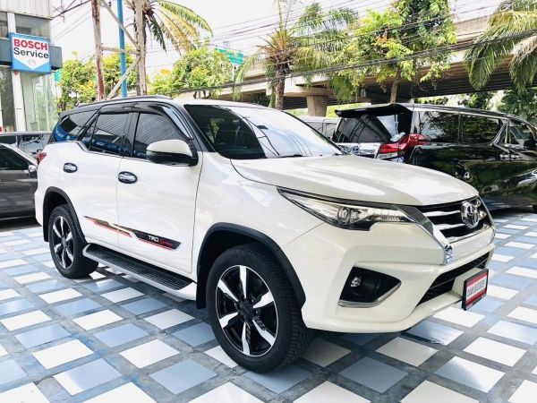 TOYOTA FORTUNER 2.8V SPORTIVO ZIGMA4 4WD เกียร์AT ปี18 รูปที่ 0
