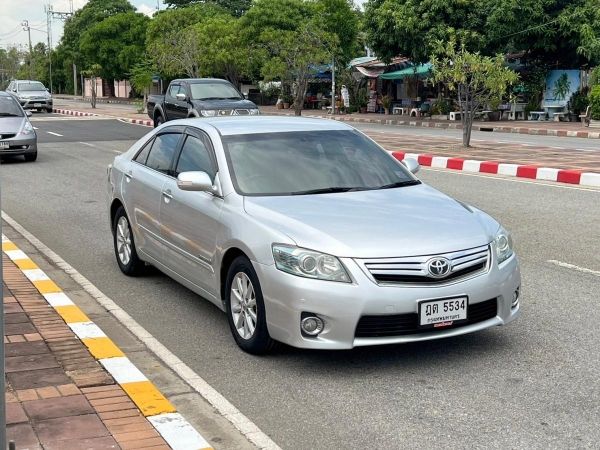 TOYOTA CAMRY 2.4 HYBRID ปี2010  รถบ้าน  ไม่เคยชน สวยจัด