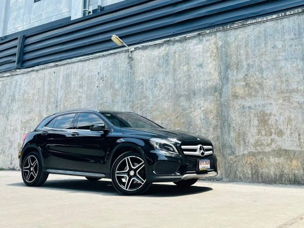 2017 BENZ GLA250 โฉม W156