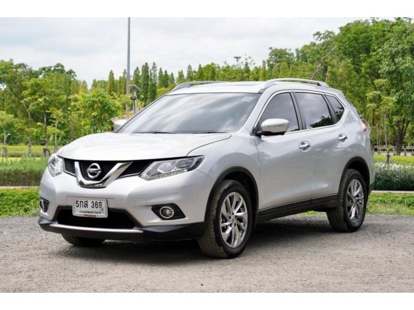 NISSAN X-TRAIL 2.5 V 4WD ปี2015 มือเดียวป้ายแดง