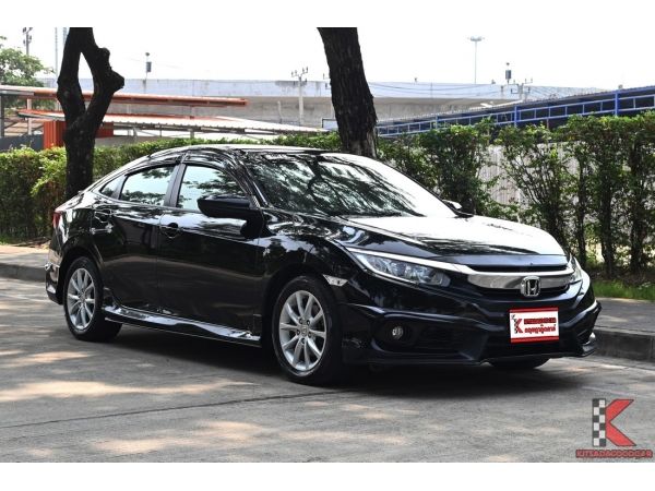 Honda Civic 1.8 ( ปี2018 ) FC E i-VTEC รหัส5306