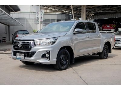 โตโยต้าชัวร์ ฟรีดาวน์ Revo Dcab 2.4 Zedition J Plus A/T ปี 19