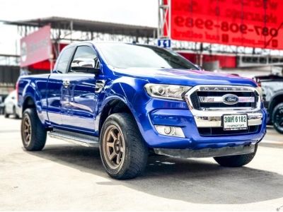 Ford ranger  2.2XLT M/T 2015 รถสวยอ็อฟชั่นเพียบ