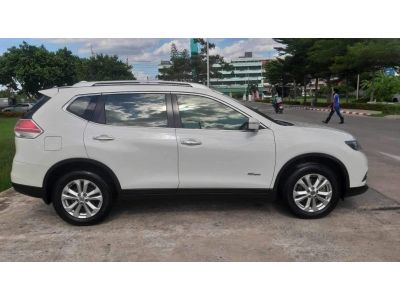 2016 Nissan X-Trail 2.0 (ปี 15-19) V Hybrid 4WD SUV