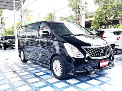 HYUNDAI GRAND STAREX 2.5 VIP เกียร์AT ปี18