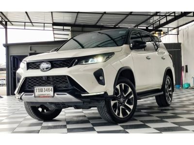 TOYOTA LEGENDER 2.8 4WD.	2020  1 ขฒ 3464