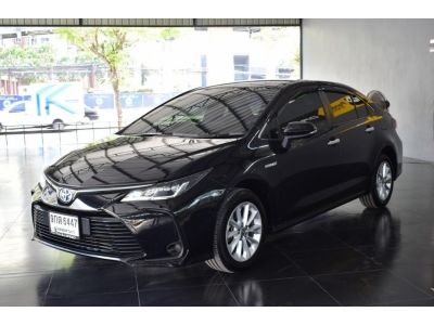 TOYOTA ALTIS 1.8 HV Entry A/T ปี 2019 สีดำ