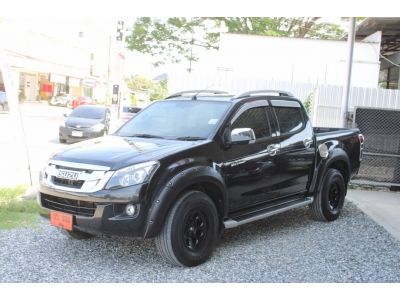 ISUZU DMAX 3.0 CAB-4 Vcross Z-Prestige 4WD เกียร์ออโต้ ปี 2012