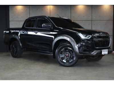 2021 Isuzu D-Max 3.0 CAB-4 (ปี 19-26) Vcross M 4WD Pickup AT