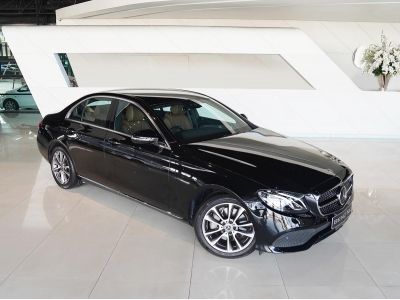 MERCEDES-BENZ E350e Avantgarde ปี 2019 ไมล์ 15,xxx Km