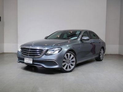 Mercedes Benz E350  2.0 E EXCLUSIVE ปี 2018  สีเทา  เกียร์ AT