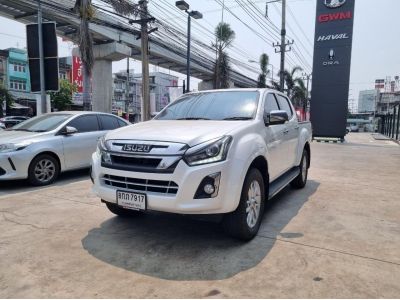 D-MAX CAB4 3.0 Z HILANDER  	2019