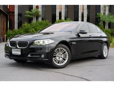 BMW 520i Luxury LCI ปี 2014 จด 15 ไมล์ 100,xxx Km รูปที่ 0